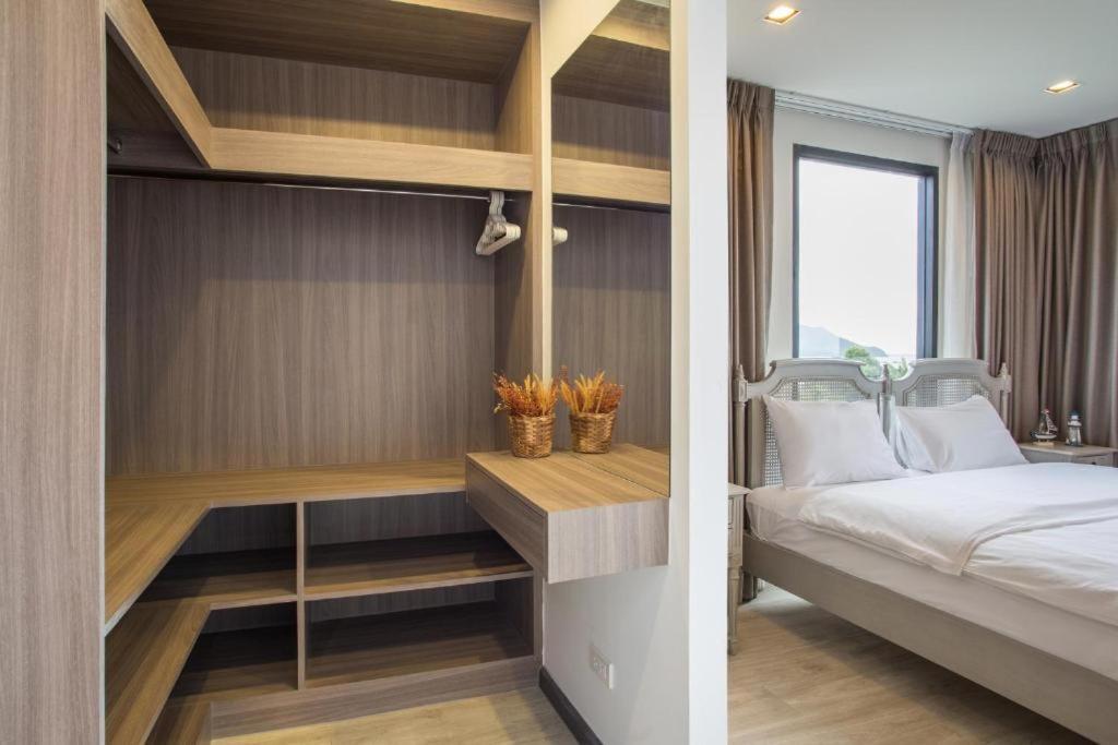 The Sunshine Bangsaray Apartment Bang Sare Exterior photo