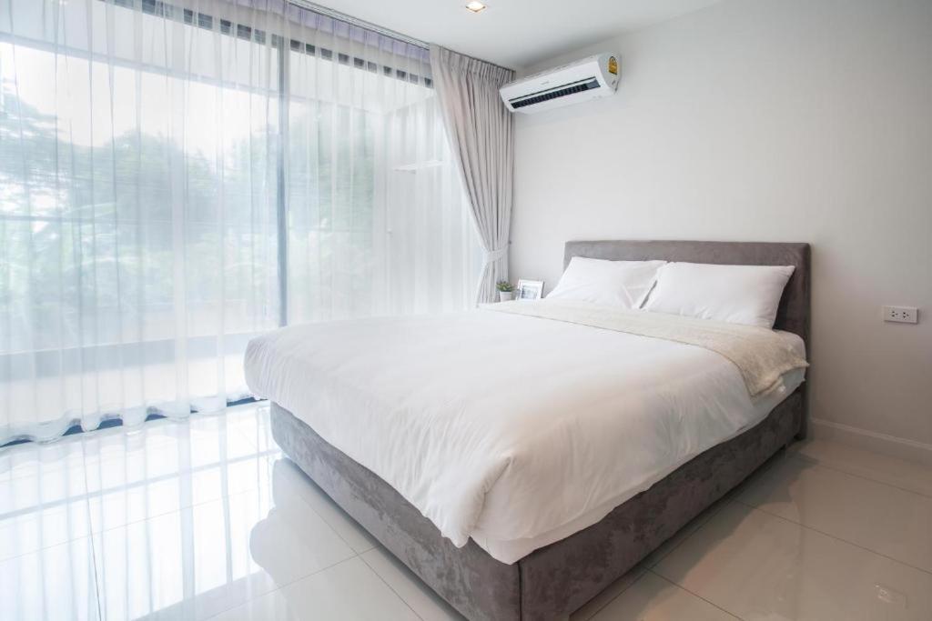 The Sunshine Bangsaray Apartment Bang Sare Exterior photo